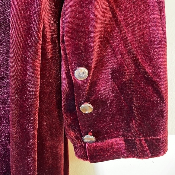 NWT. Futurino Large Burgundy Velvet Open Front Jacket. - Picture 15 of 15